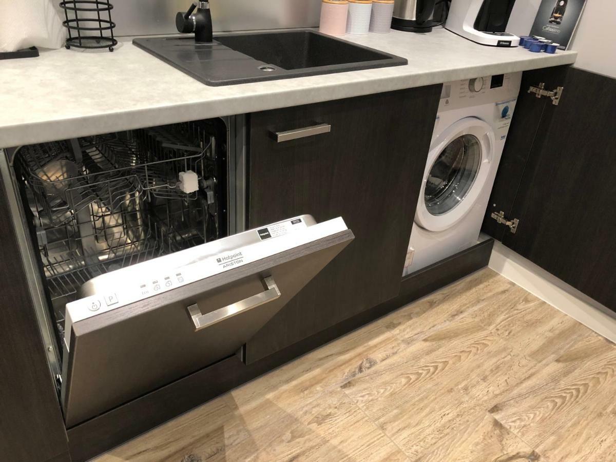 Apartament Flaming Z Balkonem - Scisle Centrum Naprzeciwko Pkp I Pks - Self Check In - Darmowy Parking - Pozne Wymeldowanie - Wystawiamy Fv Opole Luaran gambar